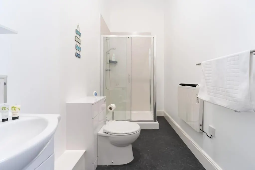 Jesouth Gorgeous Inn Open Plan Striking Splashy Flashy Wifi Kingston upon Hull Ηνωμένο Βασίλειο