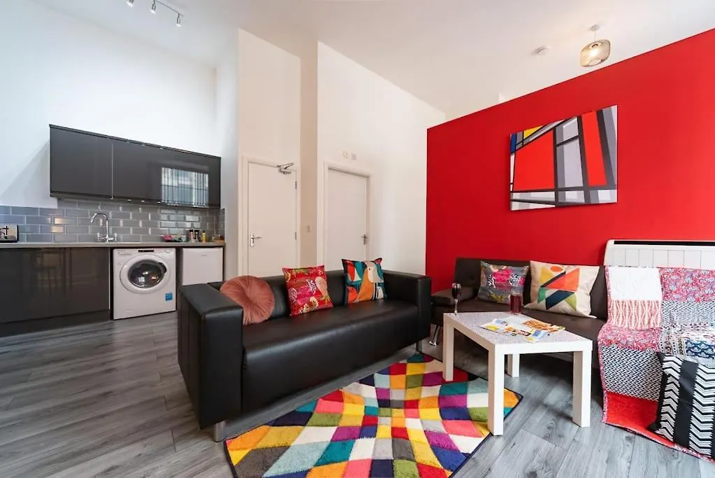 Jesouth Gorgeous Inn Open Plan Striking Splashy Flashy Wifi Kingston upon Hull 0*,  Ηνωμένο Βασίλειο