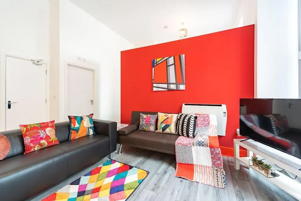 Jesouth Gorgeous Inn Open Plan Striking Splashy Flashy Wifi Kingston upon Hull